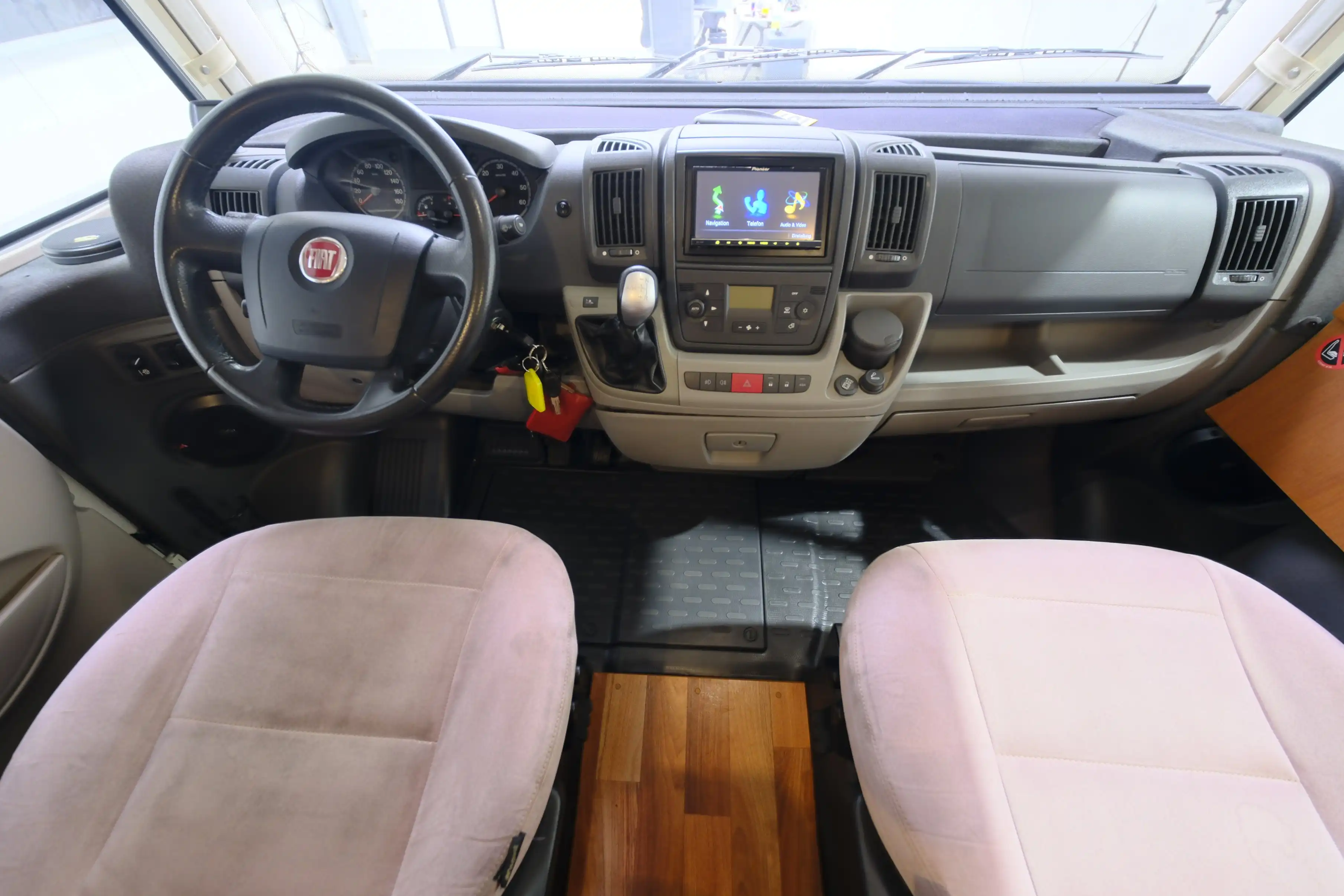 HYMER-ERIBA B 594 - Ansicht 6